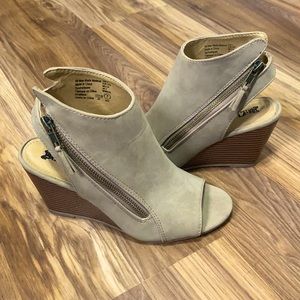 Tan zip up wedges